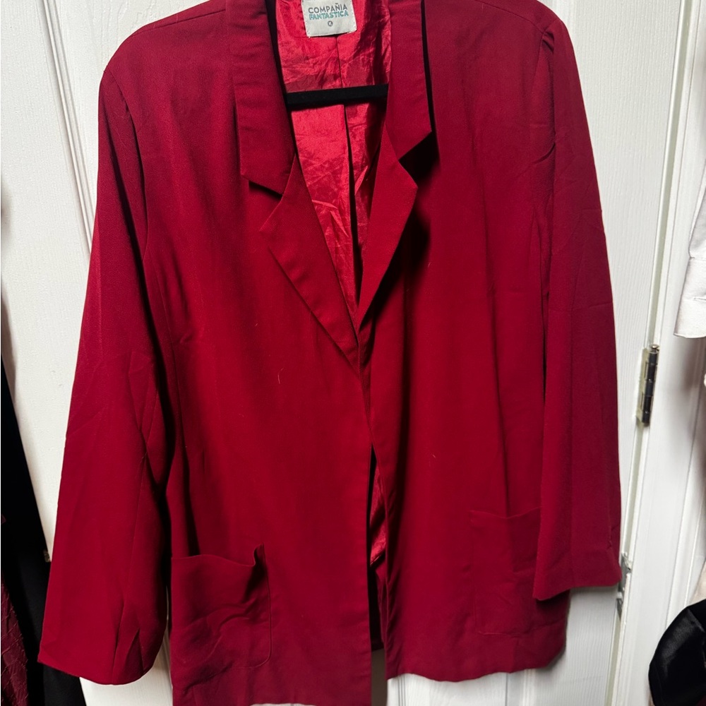 Compania Fantastica Crimson Open-Front Blazer